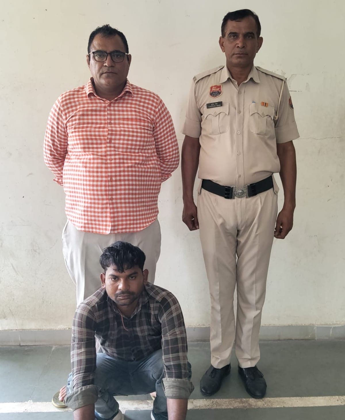 Nangal Chaudhary News | पेट्रोल पंप से दो बार नकदी चोरी : आरोपी गिरफ्तार | ₹30 हजार बरामद