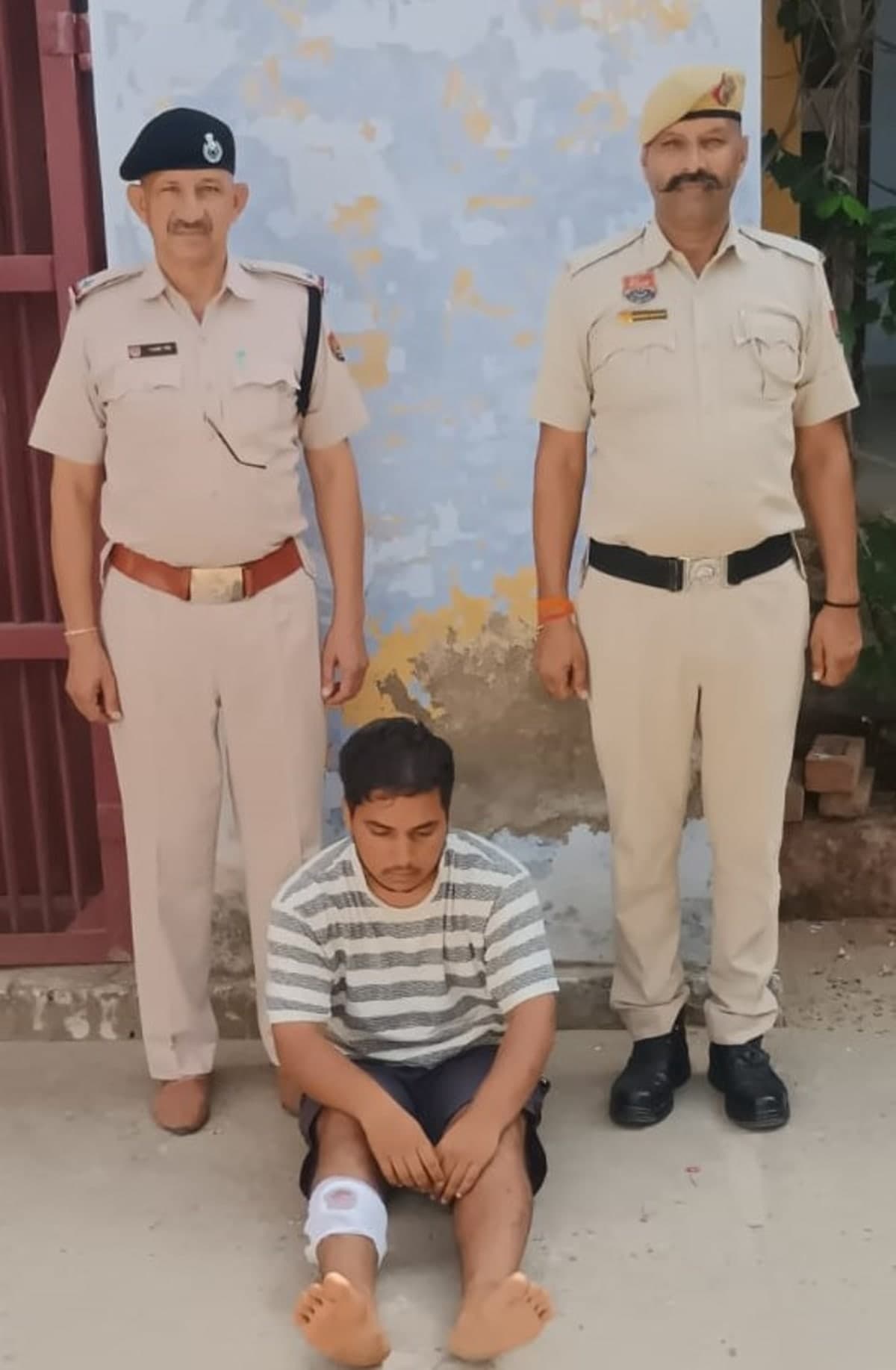 Ateli News | कांटी फायरिंग मामले में आरोपी पंकज गिरफ्तार : रामपुरा की पहाड़ियों से पकड़ा | दो जगह फायरिंग का आरोप