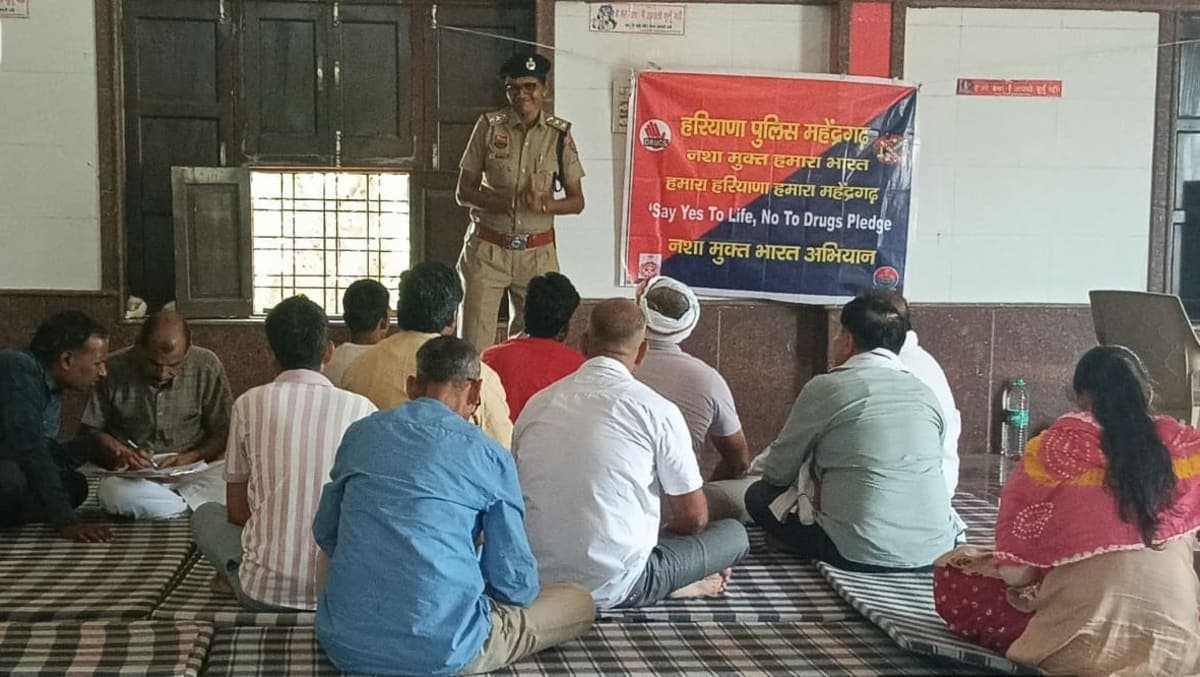 Satnali News | नशे के खिलाफ जागरूकता कार्यक्रम : युवाओं को नशे से दूर रहने का संदेश | ग्रामीणों ने लिया संकल्प