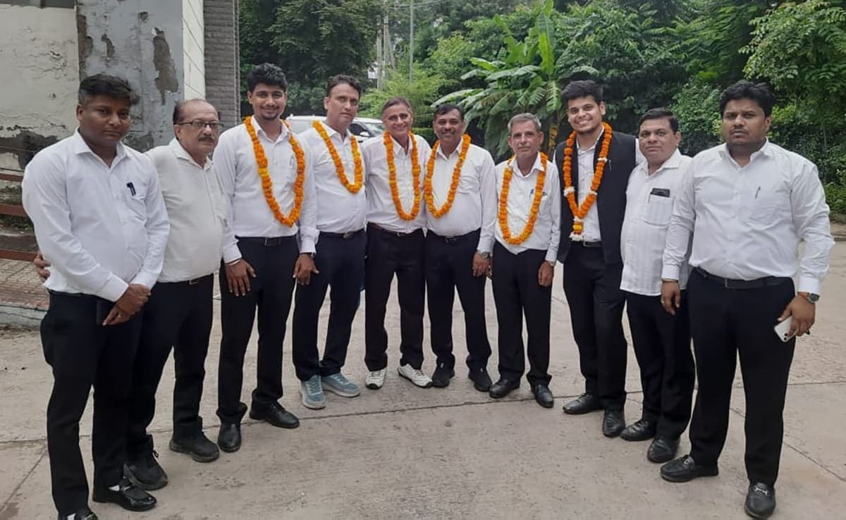 Faridabad News | एस. के. भारद्वाज भारी मतों से बने प्रधान : जिला टैक्स बार एसोसिएशन के चुनाव संपन्न | नई कार्यकारिणी का गठन