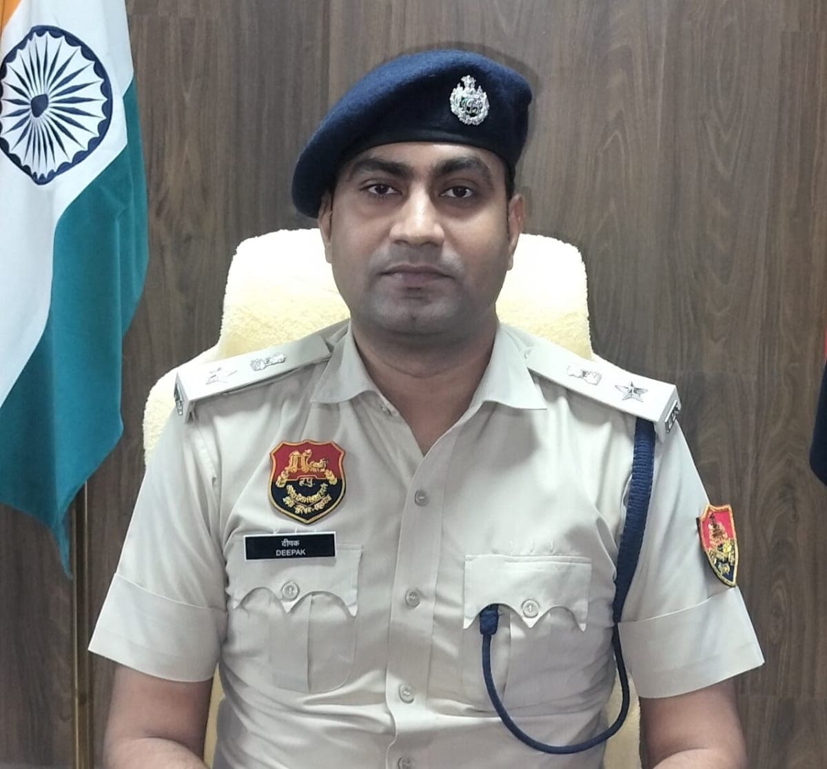 Narnaul News | पुलिस के नाम पर पैसे मांगे तो सीधे एसपी को दें सूचना : दीपक कुमार ने जारी किए संपर्क नंबर | शिकायत पर होगी जांच