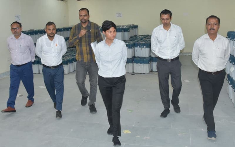 Yamunanagar News | DC प्रीति ने EVM वेयर हाउस का किया निरीक्षण : व्यवस्थाओं का लिया जायजा